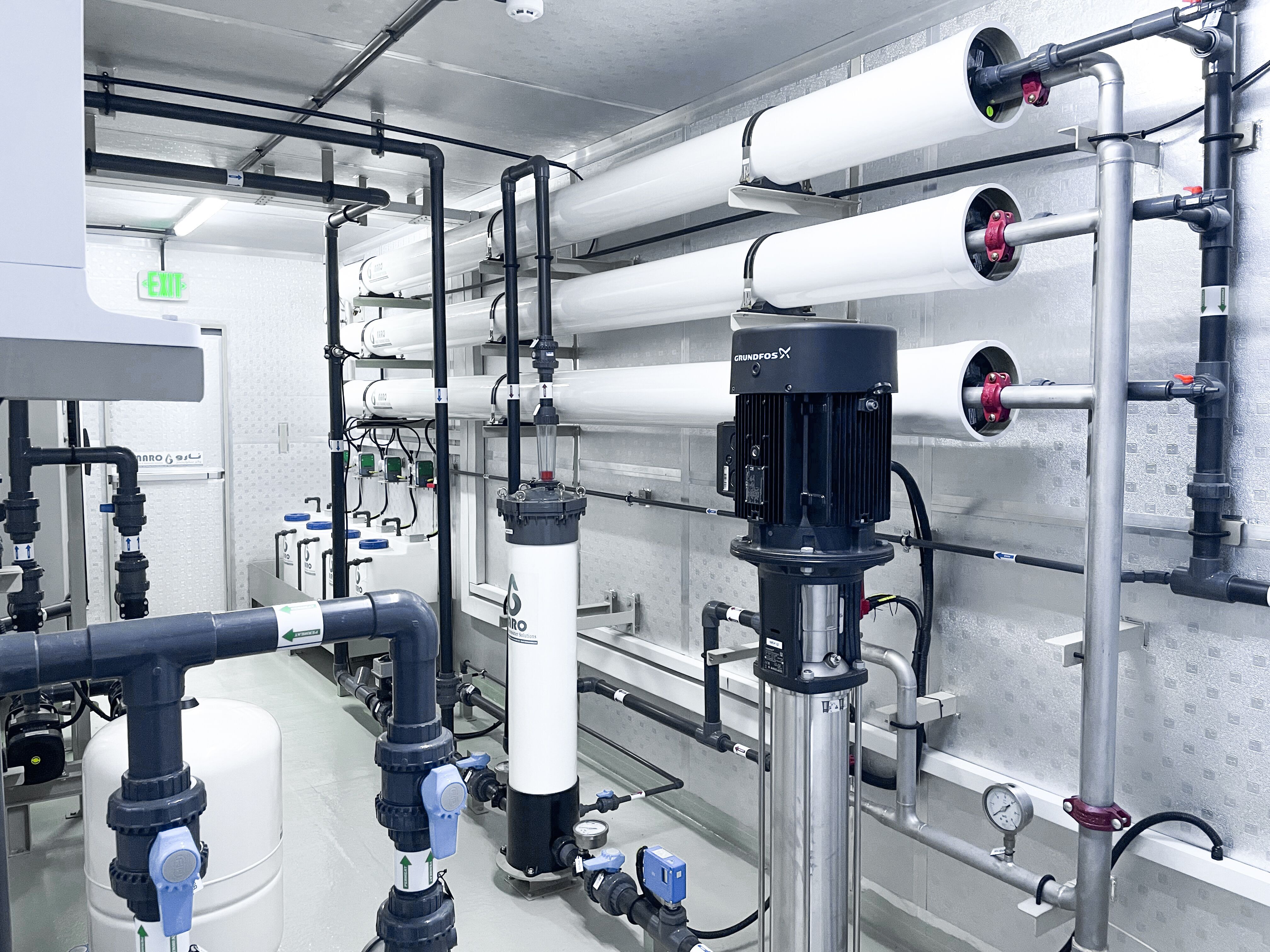 Industrial reverse osmosis water treatment system